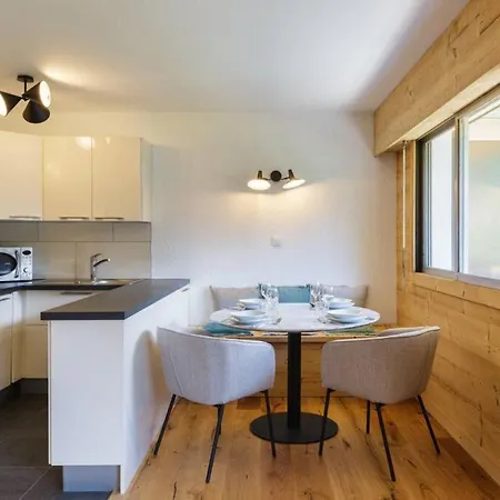 Closy Modern 4pax Pied Piste Centre Balcon Parking Apartment *